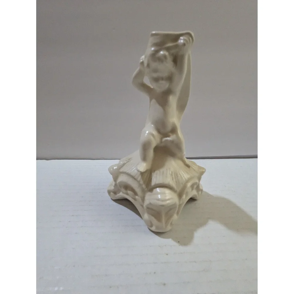 Vintage‎ Ceramic Cherub Bud Vase Off White Putti Angel Figurine 6 Inch